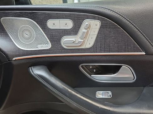 Used 2022 Mercedes-Benz GLS 450 4MATIC image 14