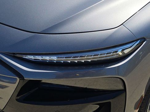 Certified 2025 Audi A6 e-tron Premium Plus w/ Premium Plus image 32