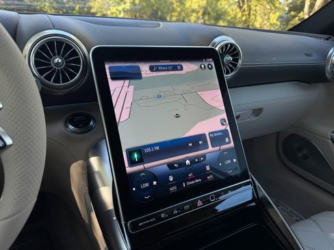 Used 2022 Mercedes-Benz SL 63 AMG 4MATIC image 76