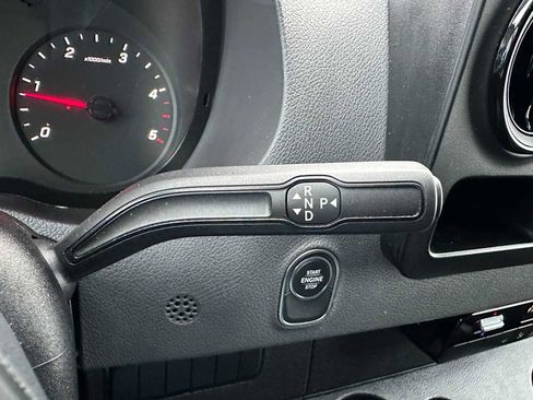 Used 2023 Mercedes-Benz Sprinter 2500 image 35