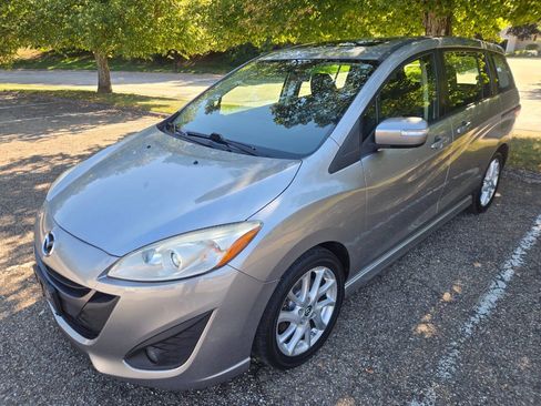 Used 2014 MAZDA MAZDA5 Grand Touring FWD image 3