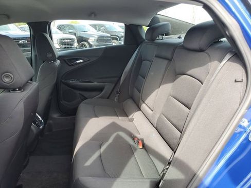 Used 2023 Chevrolet Malibu LT w/ LPO, Floor Liner Package FWD image 7