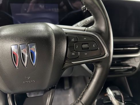 Used 2024 Buick Envista Avenir image 15