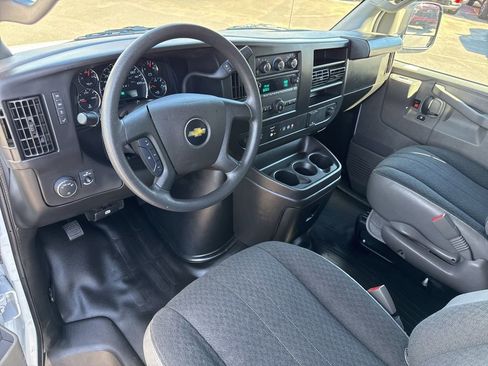 Used 2023 Chevrolet Express 2500 w/ Driver Convenience Package image 10