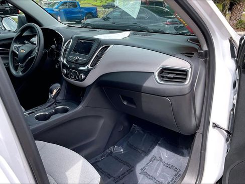 Certified 2023 Chevrolet Equinox LS w/ LS Convenience Package image 16