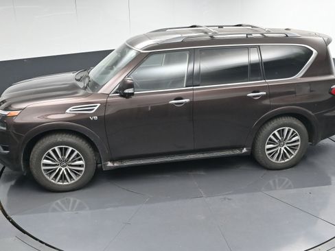 Used 2021 Nissan Armada SL w/ Captain's Chairs Package image 42