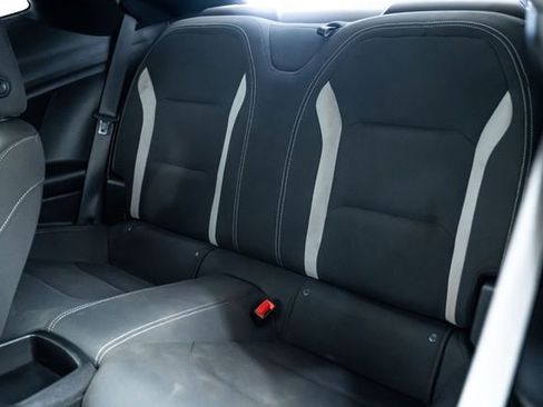 Used 2018 Chevrolet Camaro SS image 18