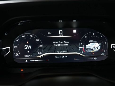 Used 2022 GMC Yukon XL Denali AWD/4WD image 17
