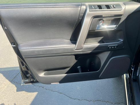Certified 2023 Toyota 4Runner Limited AWD/4WD image 10