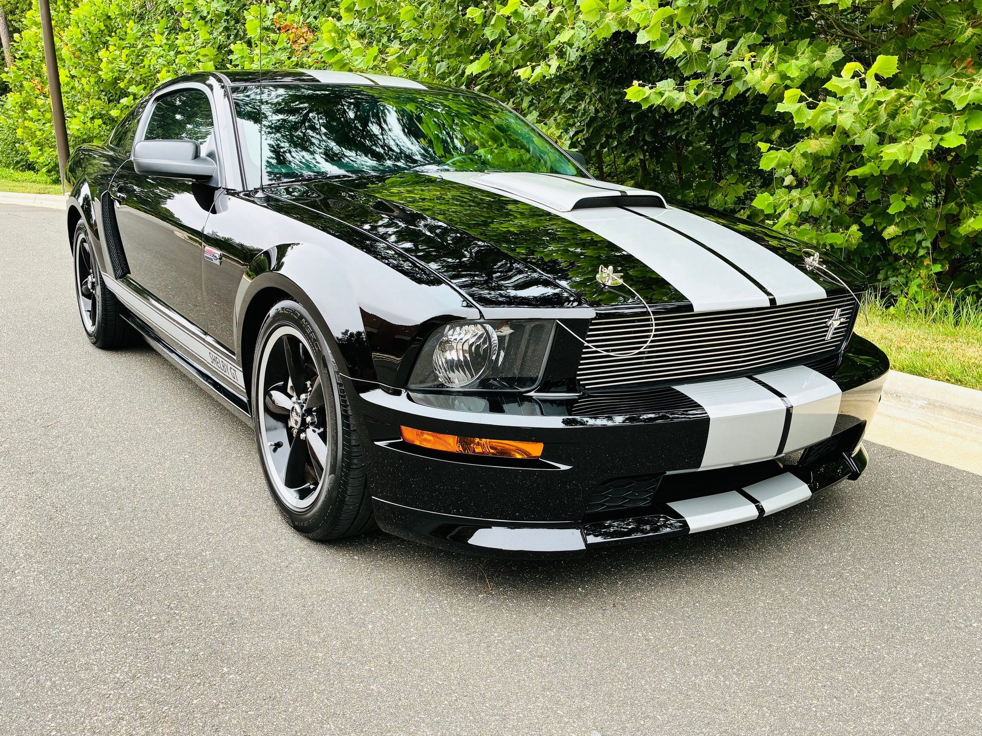 Used 2007 Ford Mustang GT RWD image 50