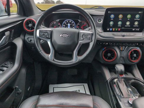 Used 2023 Chevrolet Blazer RS w/ Enhanced Convenience Package image 10