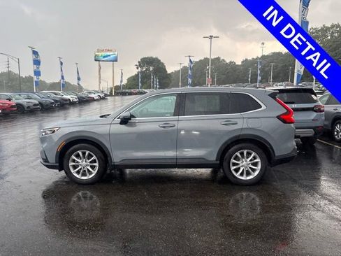 Used 2024 Honda CR-V EX image 3