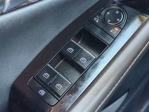 Used 2025 MAZDA CX-30 AWD 2.5 S w/ Premium Package image 23