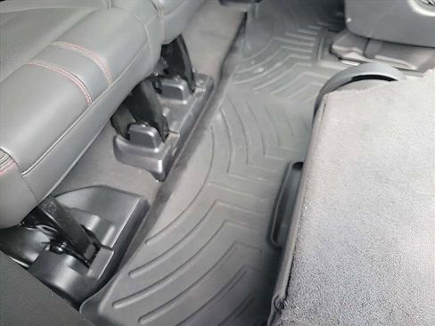 Used 2023 Chevrolet Suburban RST w/ Luxury Package AWD/4WD image 28