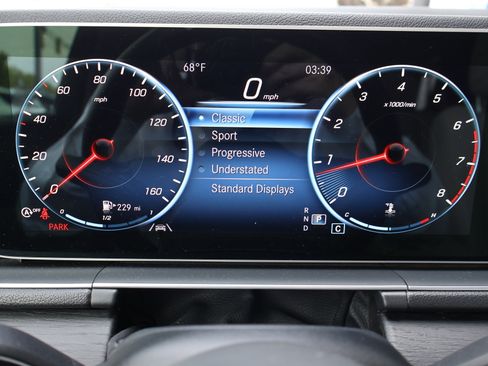 Used 2023 Mercedes-Benz GLE 350 image 32