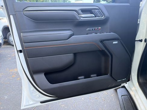 Used 2024 GMC Sierra 1500 AT4 w/ Technology Package image 14