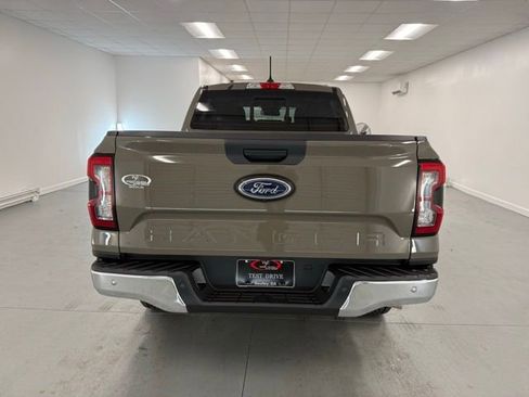 New 2025 Ford Ranger Lariat w/ FX4 Off-Road Package image 7