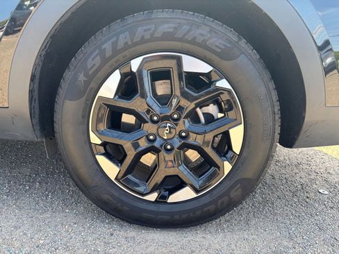 Used 2024 Kia Sorento S FWD image 33