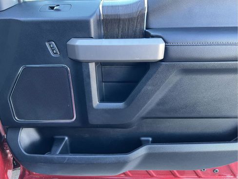 Used 2020 Ford F350 Lariat w/ Chrome Package image 16