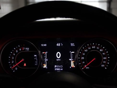 Used 2021 Jeep Wrangler Unlimited Rubicon w/ Xtreme Recon 35" Tire Package image 12