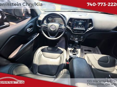 Used 2020 Jeep Cherokee Limited w/ Luxury Group AWD/4WD image 10