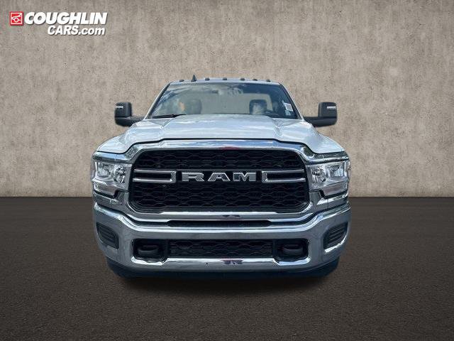 New 2024 RAM 3500 Tradesman AWD/4WD image 2