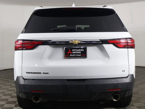 Used 2023 Chevrolet Traverse LT image 12