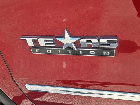Used 2018 GMC Sierra 1500 SLT w/ Texas SLT Premium Package RWD image 14