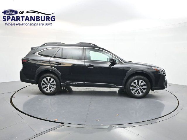 Used 2024 Subaru Outback Premium AWD/4WD image 8