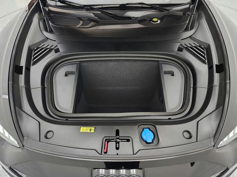 Used 2023 Audi RS e-tron GT w/ Carbon Performance Package image 16