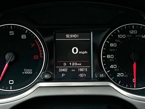 Used 2012 Audi Q5 3.2 Premium Plus image 18