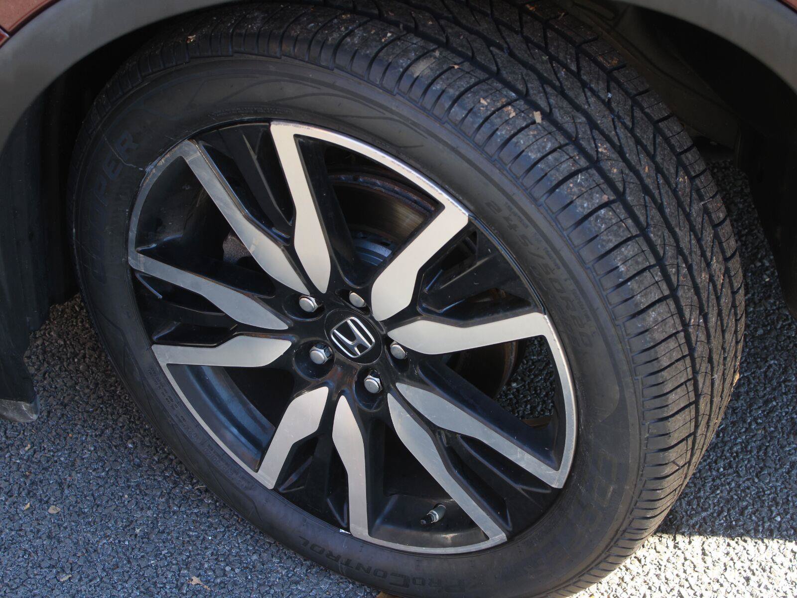 Used 2021 Honda Pilot Touring image 21