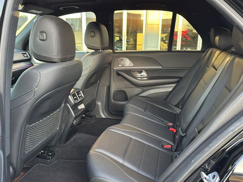 Used 2023 Mercedes-Benz GLE 450 4MATIC image 9