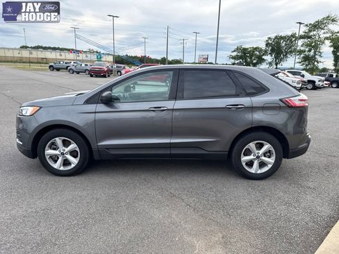 Used 2022 Ford Edge SE AWD/4WD image 3