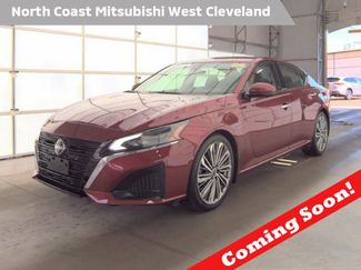 Used 2023 Nissan Altima 2.5 SL video 1