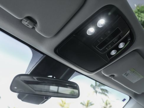 Used 2020 Kia Sorento EX FWD image 19