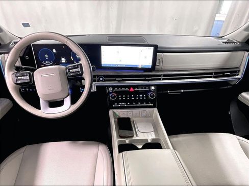 Used 2024 Hyundai Santa Fe Calligraphy image 22