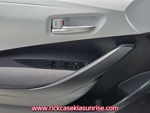 Used 2026 Toyota Corolla SE FWD image 31