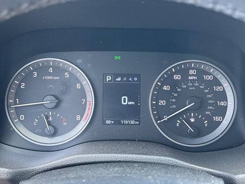 Used 2016 Hyundai Tucson Sport FWD image 27