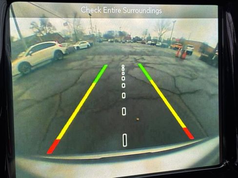 Used 2018 Jeep Compass Limited w/ Navigation Group image 16