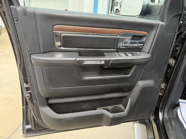 Used 2016 RAM 3500 Laramie AWD/4WD image 25