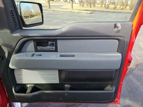 Used 2013 Ford F150 XLT w/ Luxury Equipment Group image 15