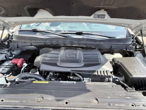 Used 2024 Nissan Titan PRO-4X w/ Pro-4x Convenience Package AWD/4WD image 21
