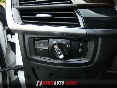 Used 2018 BMW X5 xDrive40e w/ Lighting Package AWD/4WD image 70