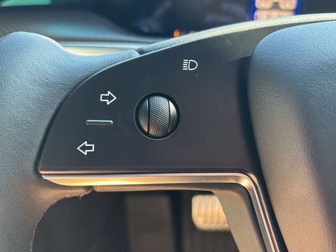 Used 2021 Tesla Model S Plaid AWD/4WD image 18