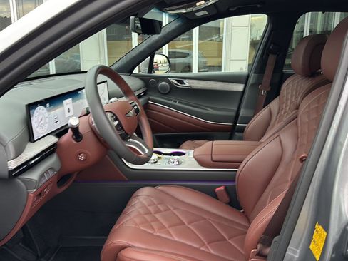 Used 2026 Genesis GV80 3.5T Prestige image 8