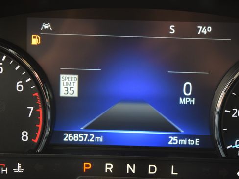 Used 2023 Ford Explorer ST-Line AWD/4WD image 13
