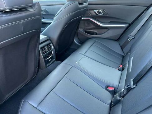 Used 2025 BMW 330i xDrive Sedan image 12