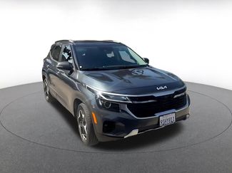 Used 2025 Kia Seltos S video 2