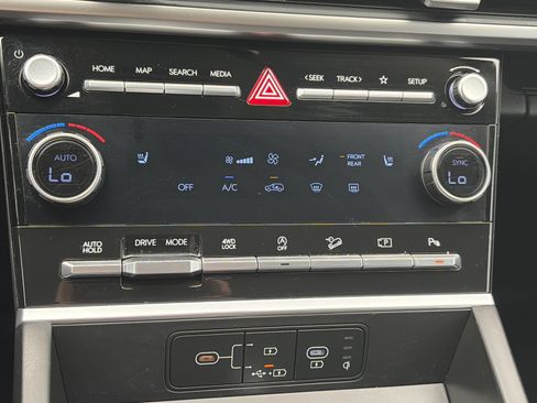 Used 2024 Hyundai Santa Fe XRT AWD/4WD image 21